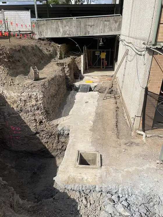Detail excavation under an existing building